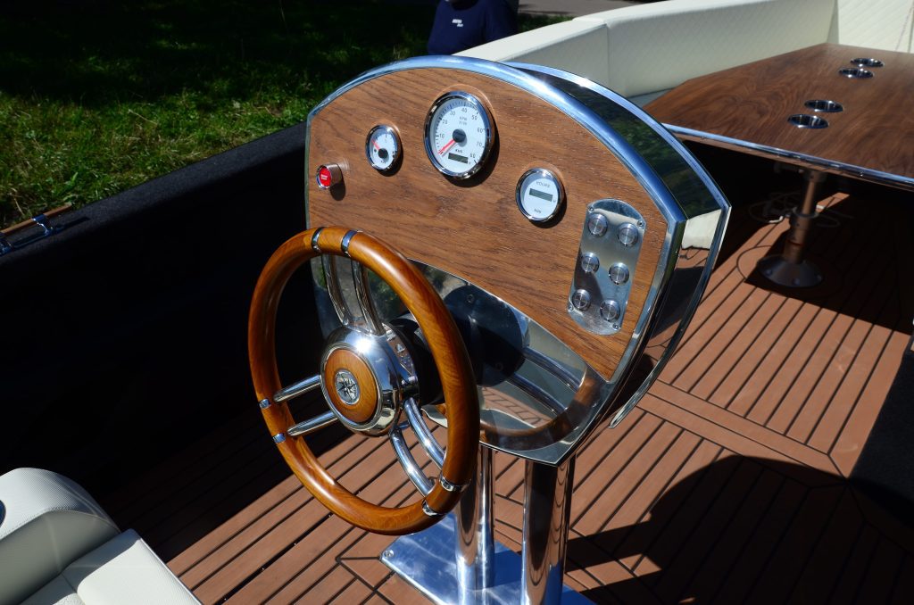 kabina łódź aluminiowa